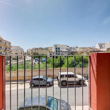 דירה Premium 3br In Swieqi Near St Julians & Shops *