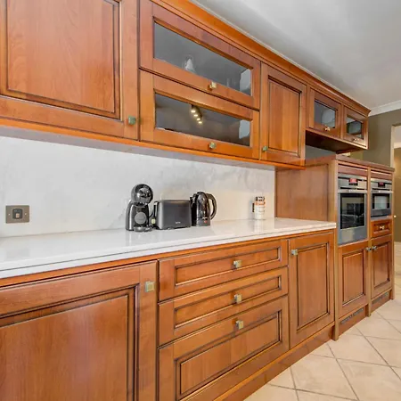 Premium 3br In Swieqi Near St Julians & Shops דירה
