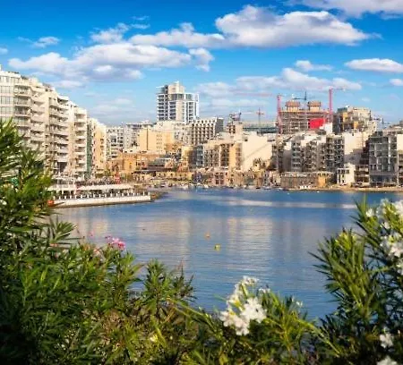 Premium 3br In Swieqi Near St Julians & Shops Apartament *